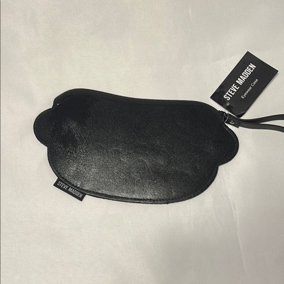 Steve Madden Eyewear Case - Picture 2 of 4